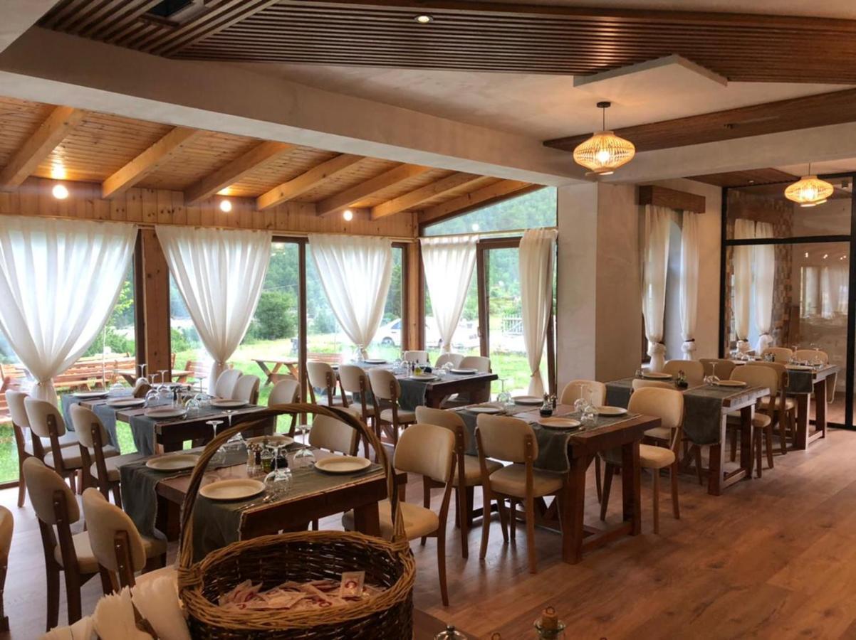 Hotel Restaurant Alpet Theth Exterior photo